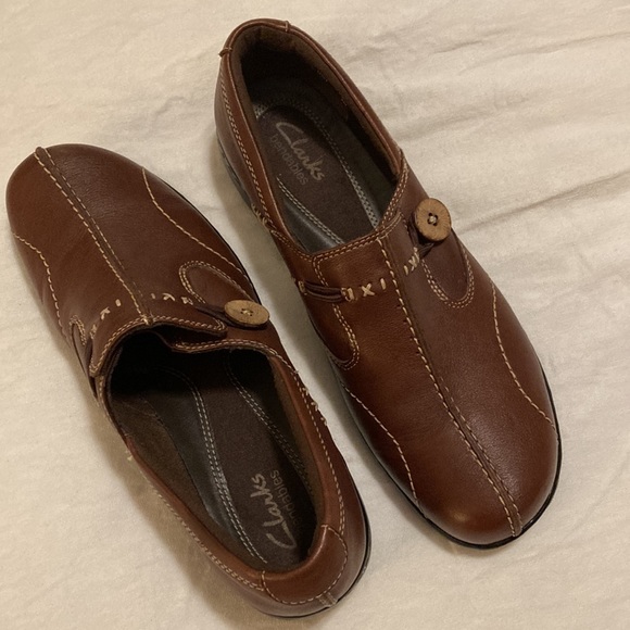 2 for $60 Clarks Slip On Loafers Women's Size 8 Bendables Sixty Delta Leather - Picture 14 of 16